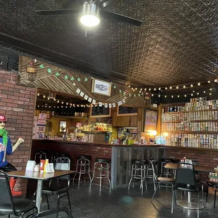 the interior of dunlap&apos;s