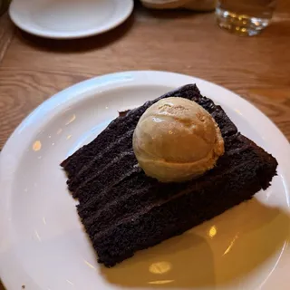 Chocolate Cake a la Mode