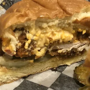 Fried chicken sandwich with pimento cheese (no hot honey)