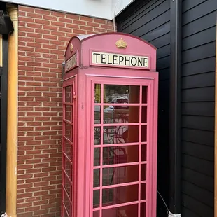 Telephone booth