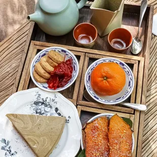 Sweet &amp; Tea set (@joeynht)