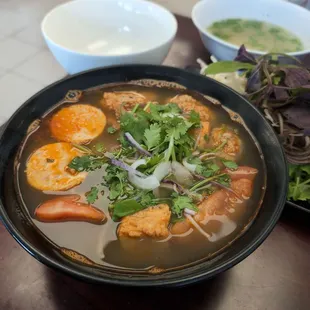 Bun Rieu
