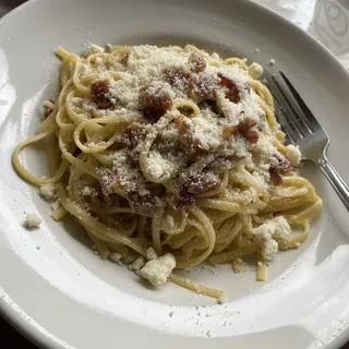 Linguini Carbonara