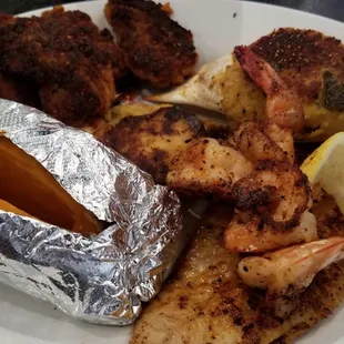 Grilled Seafood Combo!