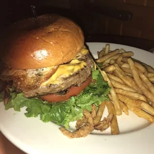 Bruh. The hangover burger is soooo goood.