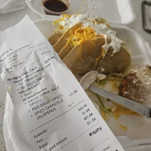 Never ordering from here again. Oily, not crunchy. Couldn&apos;t follow the order request and was over charged for 1/2 jalapeno and 3 carrots!