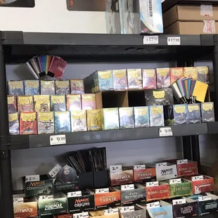 Dragon Shield (100 sleves) @ $9.99