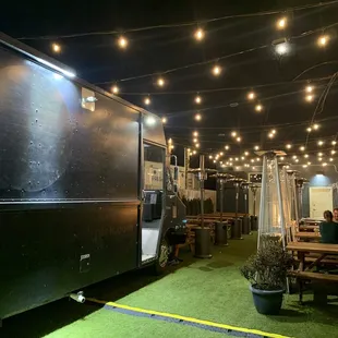 Patio/food truck