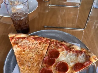 Halo Pizzeria