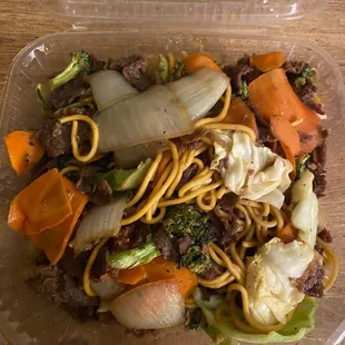 Beef yakisoba