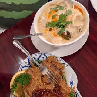 Tom Kha Mixed Seafood