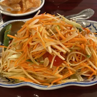 Green Papaya Salad (Som Tum)