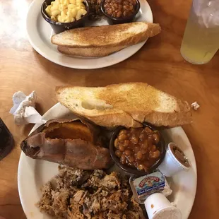 ows two plates of food