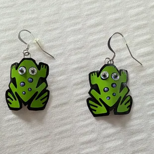 Cute frog earrings