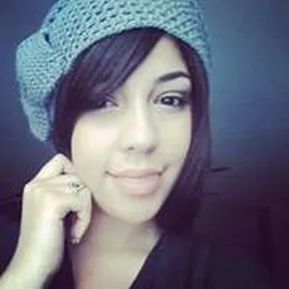 Noemi T.