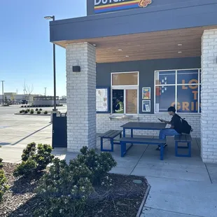 Outdoor ordering window