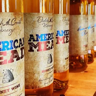 Dutch Creek Winery, the home of American Mead. Honey wines and ciders made by the beekeeper in Athens, OH.