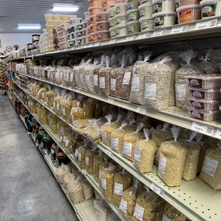 the shelves of a grocery store
