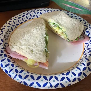 Deluxe sandwich