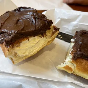 Eclair