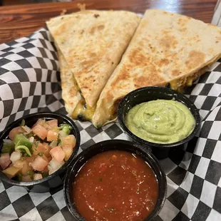 Quesadillas shredded pork