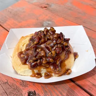 Caramel pecan cinnamon rolls