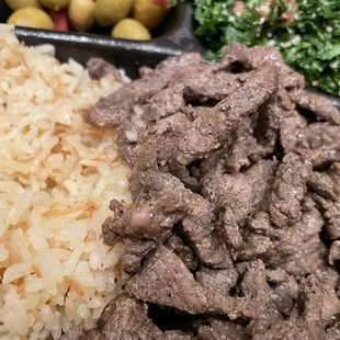 Beef shawarma with tabouleh side