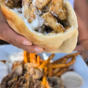 Chicken pita pocket