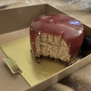 Cherry biscoff mini cheesecake