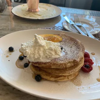 LEMON RICOTTA PANCAKES