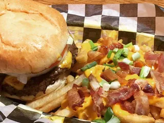 Red Rocket Bar & Grill
