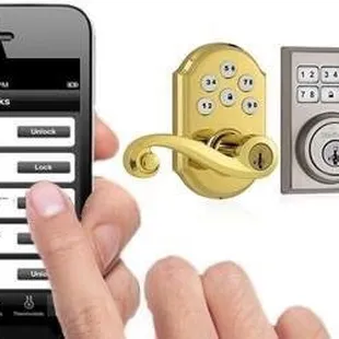 Smart Home Control by TEAM Dyezz.