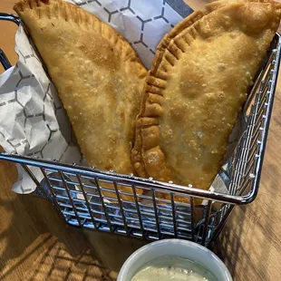 EMPANADAS (X2)