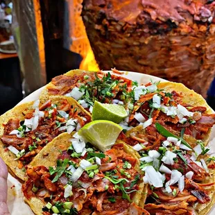 Tacos alpastor