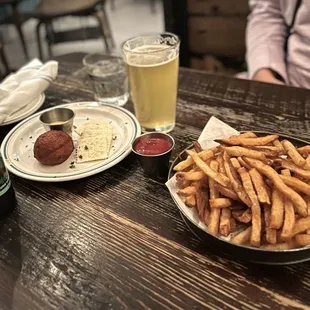 Coddie, fries, &amp; drinks!