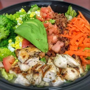 Cobb Salad to go. Even had broccoli. Great dish.