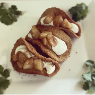 Dynamites Apple Pie cheesecake Tacos