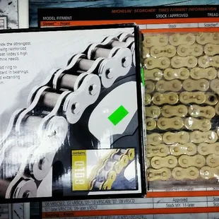 Bikemaster Bling! Beefy 530 Zring chain with 150links for those stretched bikes. 
#Bikemaster 
#EVERYTHINGEXCEPTTHEBIKE 
#supportlocal