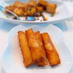 Crispy shrimp rolls