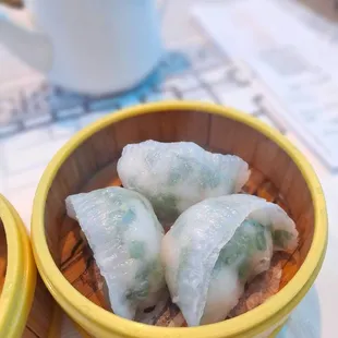 Shrimp &amp; chive dumpling