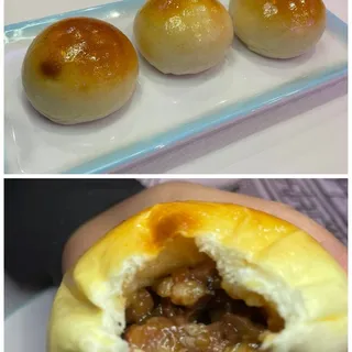 T52. Baked Bbq Pork Bun T52