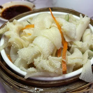 T7 . Beef Tripe W/Ried Tofu T7