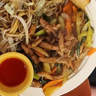 Fresh ingredients, nice flavor. The hot mustard will wake you up.