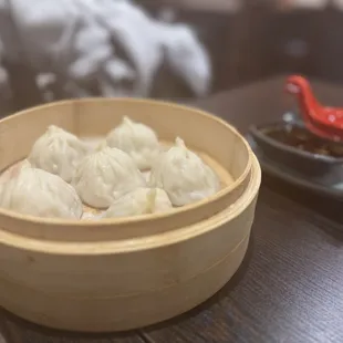 B8. Original Shanghai Pork XLB