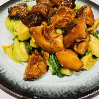 Dried Mushroom Tender Greens