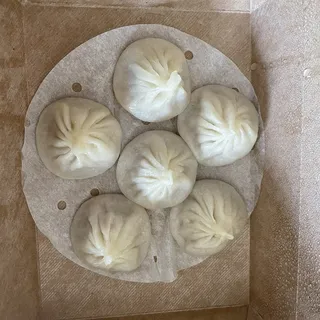 B10. Pork and Leek XLB