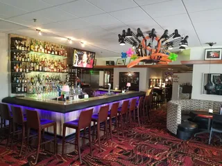 The Summit Restaurant & Cocktails