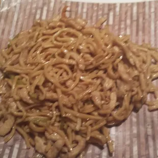 Lo mein chicken  ordered a to go...not bad..