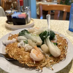 Seafood hk noodle