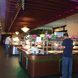 It&apos;s a great restaurant  I  really love the food here there is a lot of sea food and the people who work there are so nice ! I LOVE IT!!